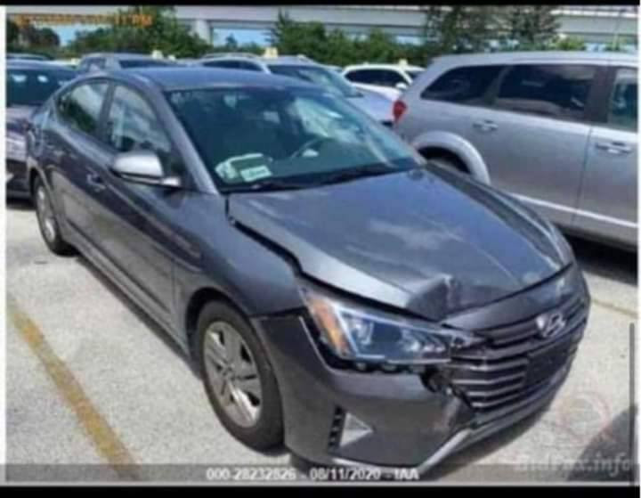 السلام عليكم
النترا وارد امريكي موديل ٢٠١٩ ماشية ١٢٠ الحادث واظح بالمنشور فقط بنيد مصلح نفسة تخم تاير جديد باتري جديد رقم بغداد الانكليزي بأسمي تحويل مباشر ثاني يوم السعر ١٣٠ وبيها مجال 
الاستفسار ***********
