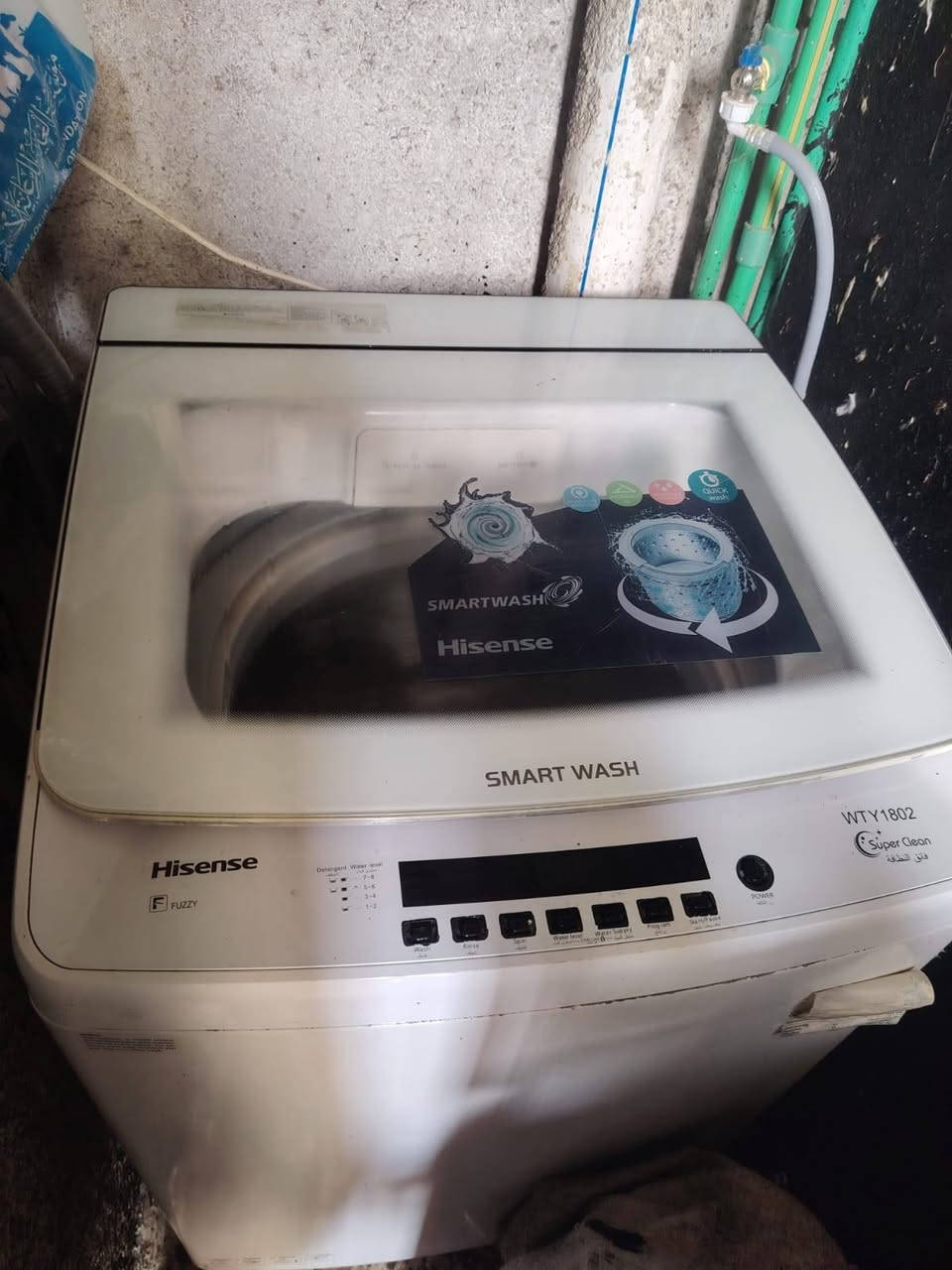غساله اوتماتيك للبيع بسعر مناسب بيهه عطل بسيط التواصل مع الرقم ***********
