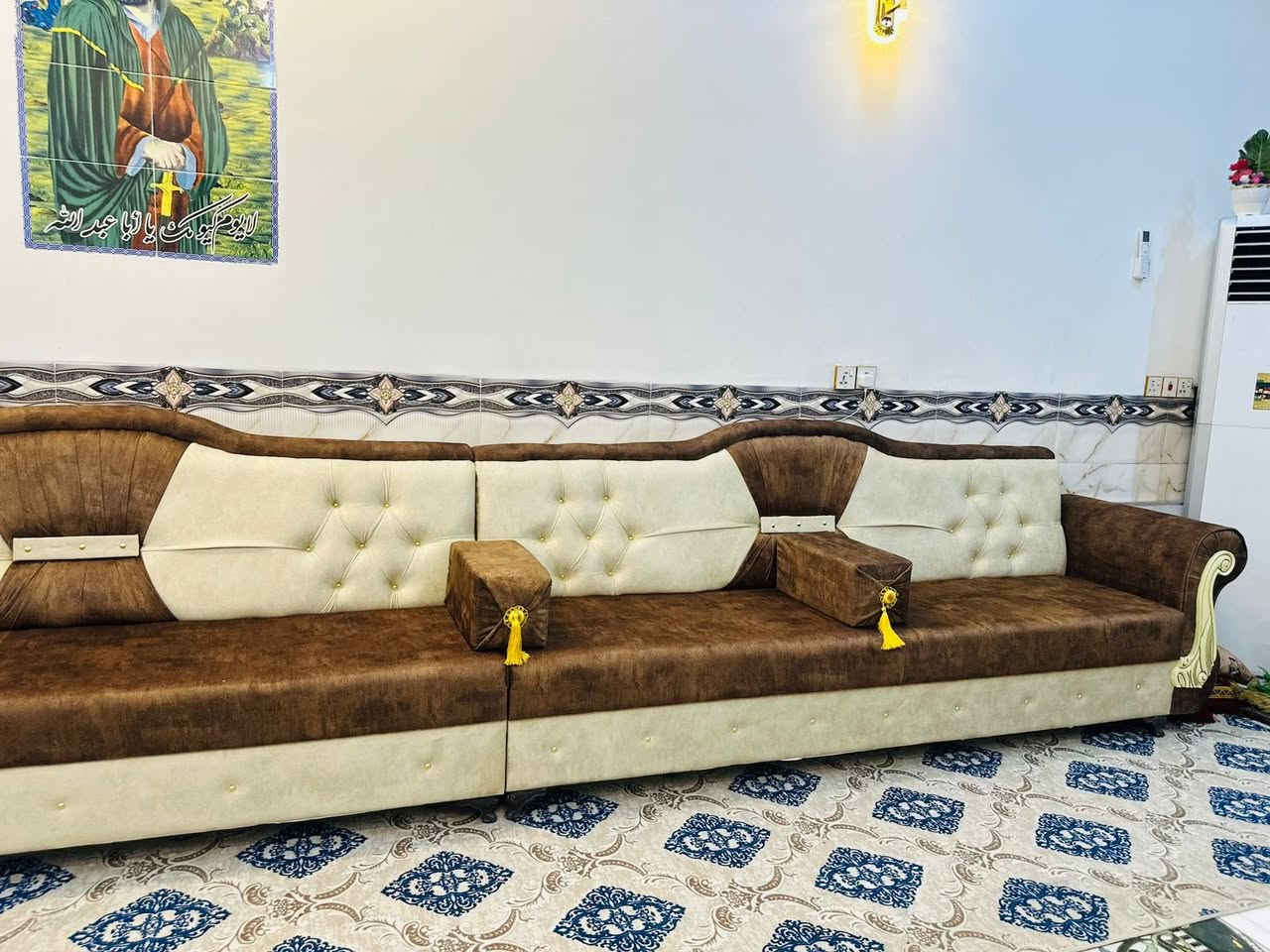 ع بركة الله 
من معمل قاسم سعد  للتخم والديوان
تسليم ديوان مديل قرتيله 
تفاصيل العمل
خشب اللوح 10سم روسي ✅
ابلوك اسود 18ملم✅
اسفنج 10سم مميز اول ✅
اقماش ايطالي من اجود انواع الاقمشه المقاومه✅
،،،،،،،،،،،،،،،،،،،،،،،،،،،،،،،،،،،،،،،،
نعمل الخرائط الصغيره والكبيره وحسب الطلب المديل
للتواصل *********** قاسم
