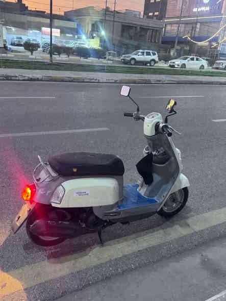 للبيع ماكس بوليسي  اوراق كاملة حاوية على ايدي كفاله عامة بيهة نقص باتري وحساس مال بريك مكان السماوه 
السعر  950 قفل 
***********
