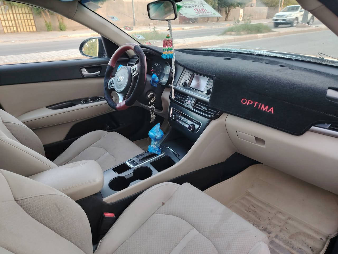 السلام عليكم ابتيمه 16شكل 17
سياره حلوه وجاهزه مكينه كير تبريد
ماشيه 90 ضربتهه جاملغ خلفي خفيف شوفت عينك
شاشه كامره دوار حساس رقم نكليزي بغداد بسمي
سنويتهه 28 مكينه معليلهه كازكت شرط جديده
جاهزه وحلوه مال جناي سعر 128بيها مجال لطيبين 
رقم ***********
