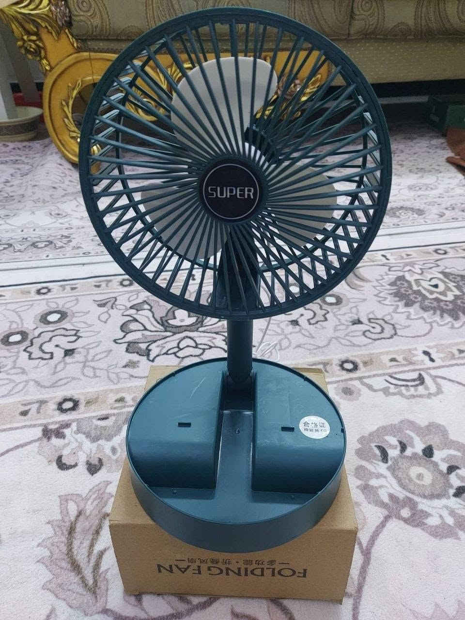 مروحة منضدية قابلة للطي والشحن 🌬️
استمتع بالهواء المنعش بأي مكان مع المروحة المنضدية العملية والأنيقة 
✅ 3 سرعات مختلفة للتحكم بقوة الهواء (هادئ – متوسط – قوي)
✅ قابلة للطي والتعديل بسهولة لتوفير المساحة
✅ دوران تلقائي بزاوية تصل إلى 180° لتوزيع الهواء بشكل أفضل
✅ بطارية مدمجة تدوم لفترة طويلة
✅ تعمل عبر USB وقابلة للشحن
✅ محرك هادئ مناسب للبيت، المكتب والدراسة
✅ خامات ABS متينة ومقاومة للحرارة والصدمات
✅ تصميم خفيف وسهل الحمل والتنقل
💰 السعر: 6 دينار فقط
🚚 التوصيل: 5,000 دينار


**إذا كنت صاحب هذا الإعلان وتريد حذفه لأي سبب، رجاءا أرسل رسالة إلى الدعم الفني**