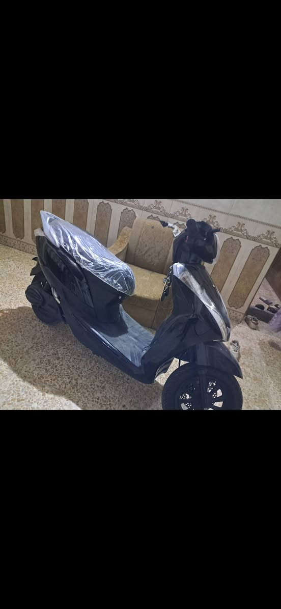 السلام عليكم دراجه شحن CS ملف 2000 حقيقي دراجه جديده 6بطاريات تمشيك ٧٠ كيلو دراجه حلو قبل سبوع طالعه من المعرض السعر 650 وبيه مجال رقم التليفون *********** طوريج
