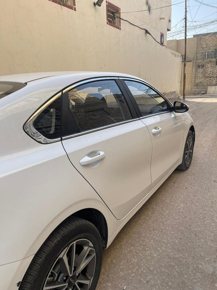 سلام عليكم k3 للبيع موديل 2024  رقم اربيل مكفوله كفاله عامه موصفات معروفه ماشيه 16 الف  الاتصال على الرقم ***********  مكان سياره النجف الأشرف
