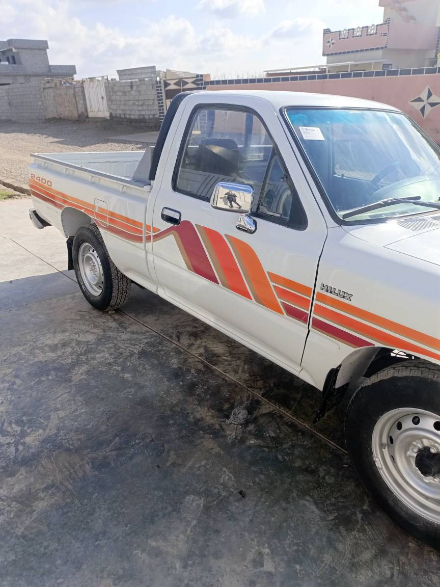 موديل 93 صبغ جماليه طخم تاير كابون بنزين كير 5 محرك شرط تحويل ***********
*********** أربيل, العراق
