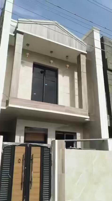 دار للبيع 💯 م
الدوره البو عيثه
مجمع شواطئ دجله شارع المطار
واجها 5
نزال 20
تنازل شركه مباشر 
بيتونه كبيره 
عددغرف 4
صحيات عدد2
بيت كامل مفتاح 
شغل نضيف مراحل العمل كلها مصوره بلكامل 
للبيع فقط هاتف 
***********امجد
