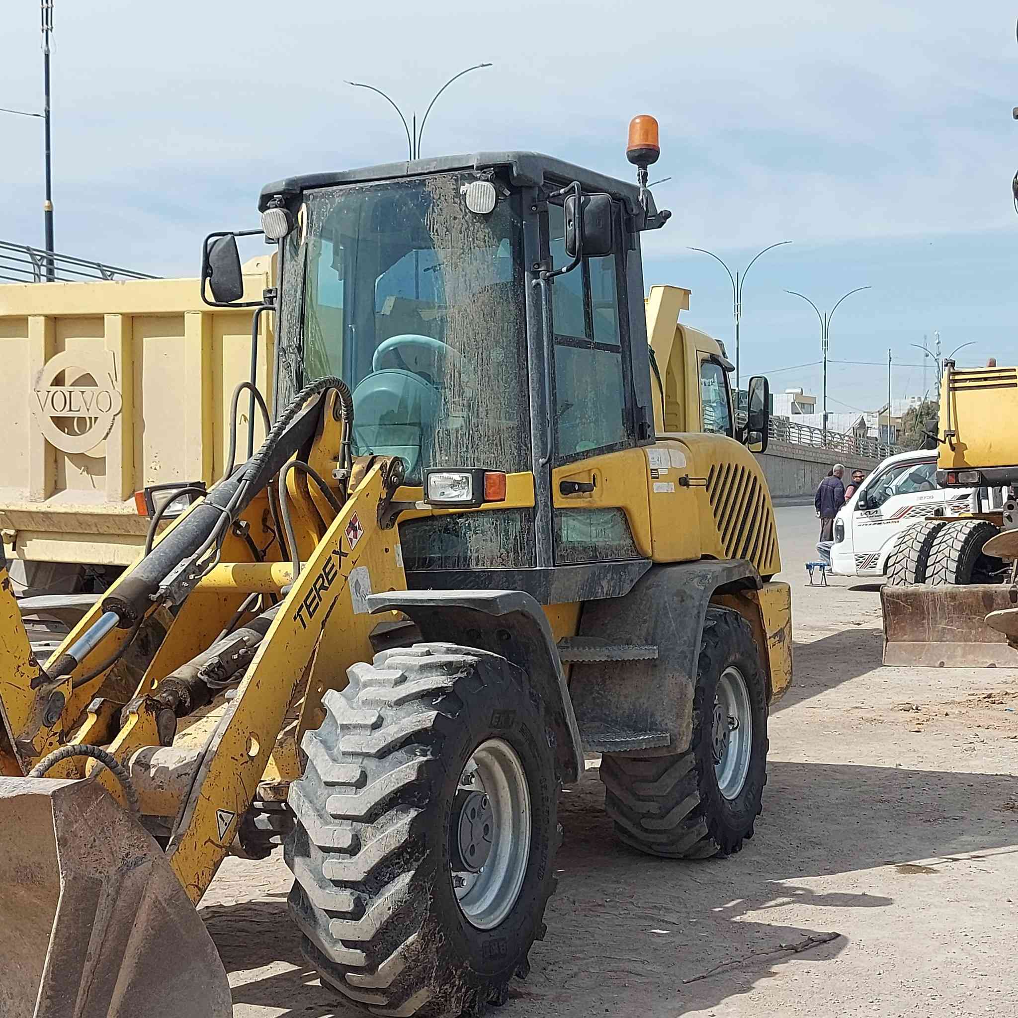 للبيع 
شفل تيركس موديل 2011رقم سليماني مكان كركوك  ***********
