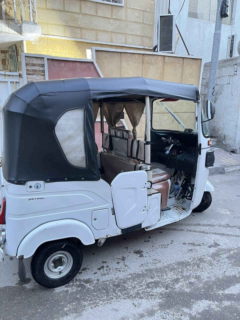 تكتك ٢٠٢١ شهر ١٠ نظيفه لدرجه مابيه اي نقوصات كامله التكتك مرقم بغداد انكليزي بسمي مبدل تخم تاير جديد كهربائيات جديده مكينه مفوله دوشمه وكاعيات جديده السعر ٧٧٠٠


**إذا كنت صاحب هذا الإعلان وتريد حذفه لأي سبب، رجاءا أرسل رسالة إلى الدعم الفني**