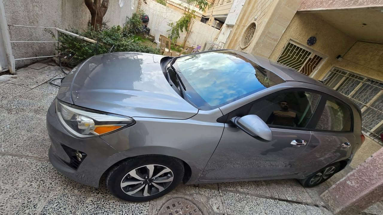 كيا ريو 2022

رقم بغداد
المواصفات:
اللون رصاصي
تحكم ستيرن
كامرا دواره
بصمة
رادار امامي
توقف ذاتي
داخل مخمل
ماسية 30 الف ميل

تفاصيل الحادث والإصلاح:
حادث بجم
صبغ الجاملغات والبنيد
بيها كلير بالابواب الجهة اليمين

معلومات إضافية:
رقم السيارة بغداد
العنوان: بغداد الغدير

السعر: 🟧 السعر علق يوصلك السعر 📮
للتواصل: ***********

#كيا_ريو #ريو #بغداد #بيع_سيارات
