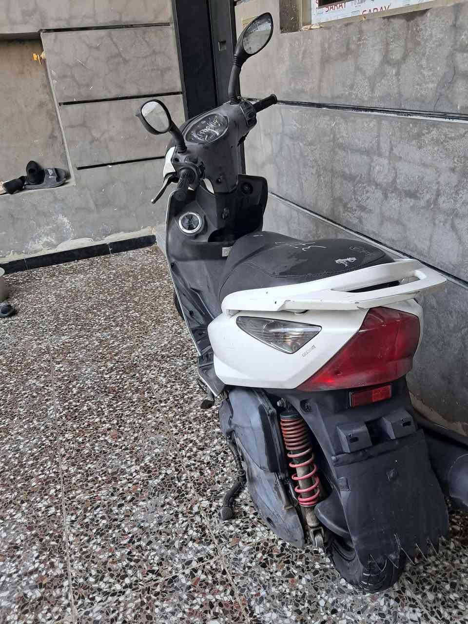 ماكس ثعلب دراجه رمبه مكينه كفرات بلادي مكاني بغداد الشعب *********** غير متواجد على الفيس
