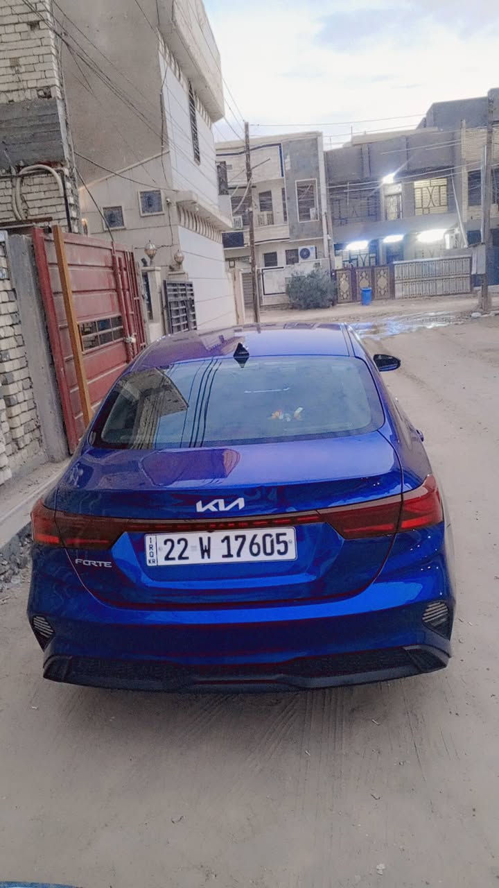 السلام عليكم فورتي موديل 23 بدون حادث محرك 2000 دوش سياره جديده صوره باميركا موجوده بلنشور السعر 155 رقم الهاتف ***********
