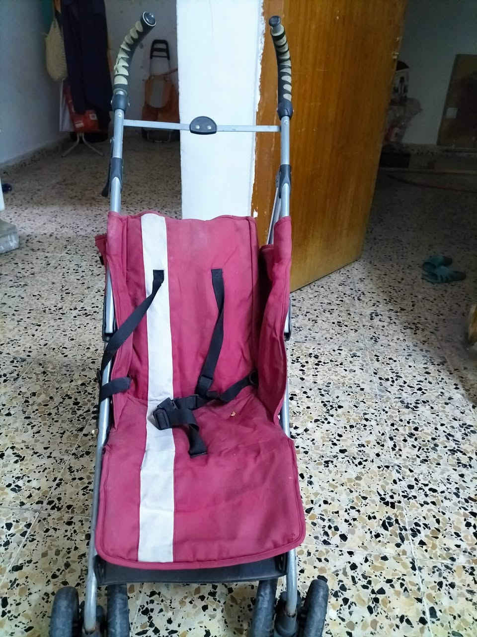 للبيع عربانه سعرها 30 ديدي سعرها 30 بيت طفل 12 نطاط سعرو 15 كرسي طعام 15 عنوان يارمجه الشرقيه


**إذا كنت صاحب هذا الإعلان وتريد حذفه لأي سبب، رجاءا أرسل رسالة إلى الدعم الفني**