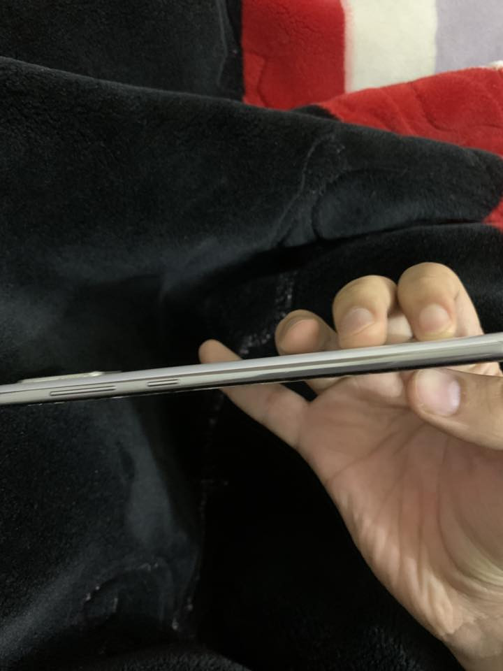 اسلام عليكم (معتاز)تلفوني گلكسي اي71 تلفون اسمع بي بس اغاني ما استعمله تلفون نضيف وجديد  الله شهاد بس جنت اركض وجع مني ونكسرت شاشته وسعر الشاشه٢٥ سعر التلفون75 احسن متاخذلك كوبي. ب80/90هاذ يخبل وكامرته تخبل وجدا حلو  تواصل فقط رقم *********** وحته اذا تريد لاتبدل شاشه لان مماثره عليه مكاني السيديه حي الاعلام
