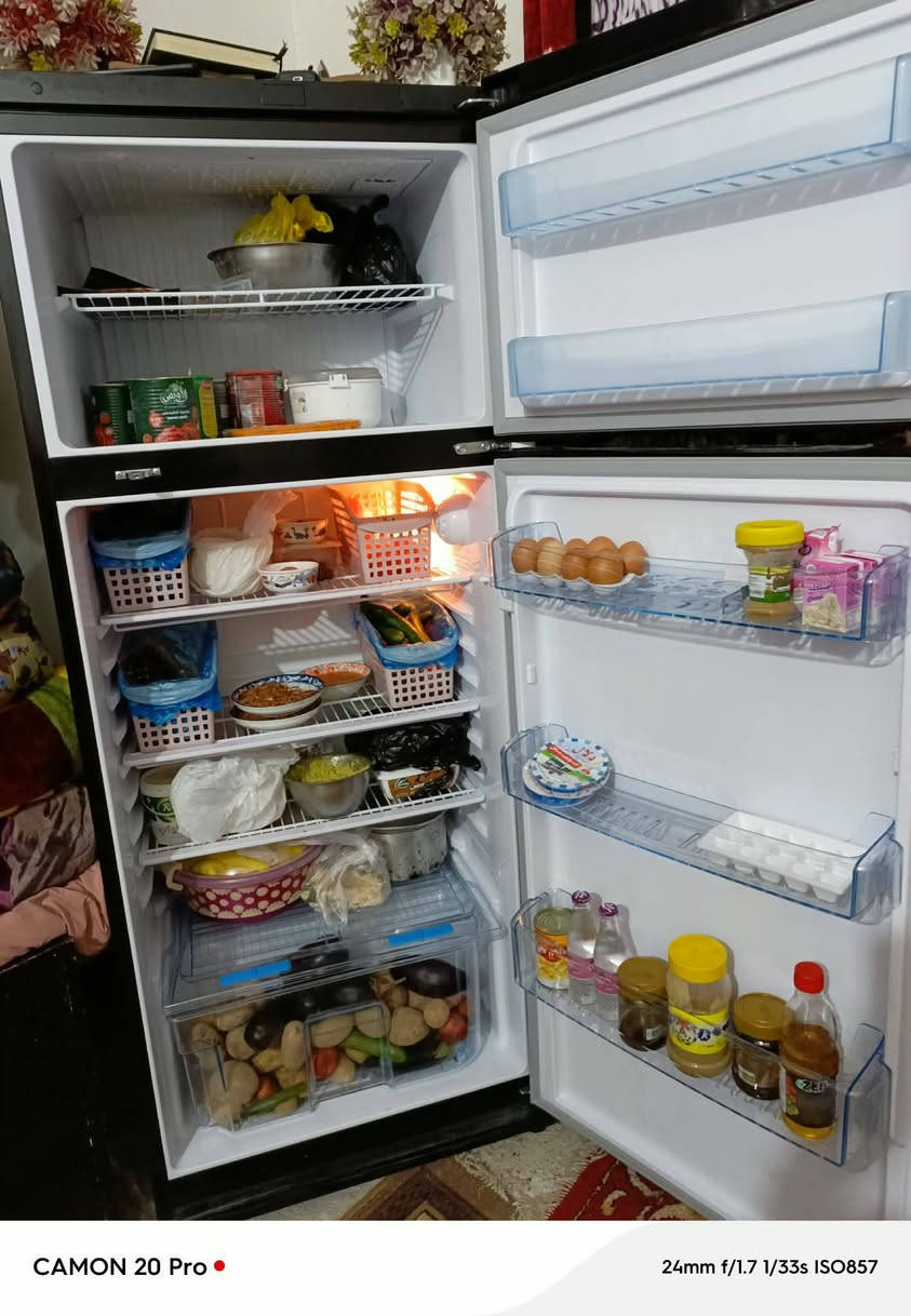 السلام عليكم عندي ثلاجه حجم 16 الى 17 قدم للبيع صار يومين من اخذتها لان ردت حجم اكبر ونطوني اصغر ف اريد ابيعها  والله اخذتها ب 700 الف ل جادين فقط  🥺🥺


**إذا كنت صاحب هذا الإعلان وتريد حذفه لأي سبب، رجاءا أرسل رسالة إلى الدعم الفني**