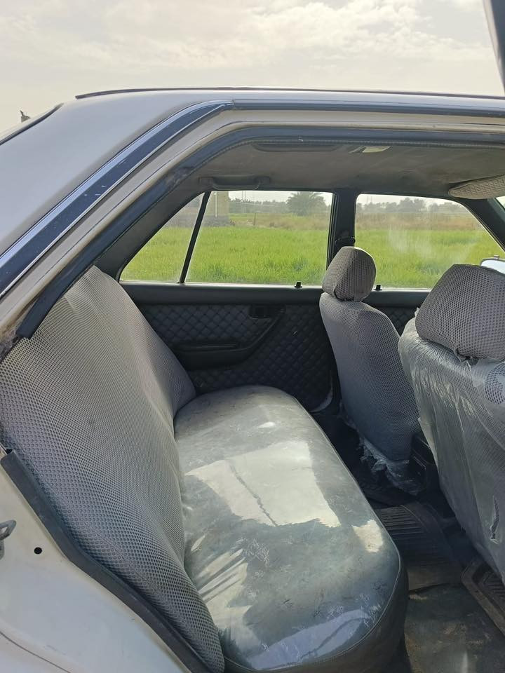 السلام عليكم له بيع كرونا موديل 90 سعر 38وبيه مجال نتصال عله رقم‭ 0783 232 7332
