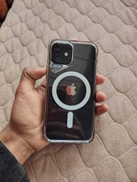 آيفون ١٢ • ٦٤ • فيس ايدي شغّال