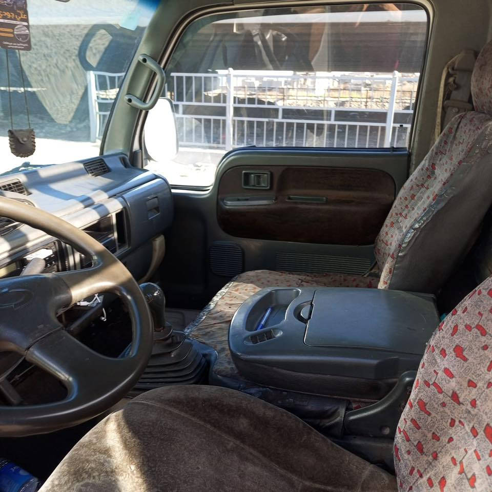 السلام عليكم كيه موديل ٢٠٠٢ السياره جاهزه وخير من الله ما ناقصها شي رقم صاحب السياره ***********
