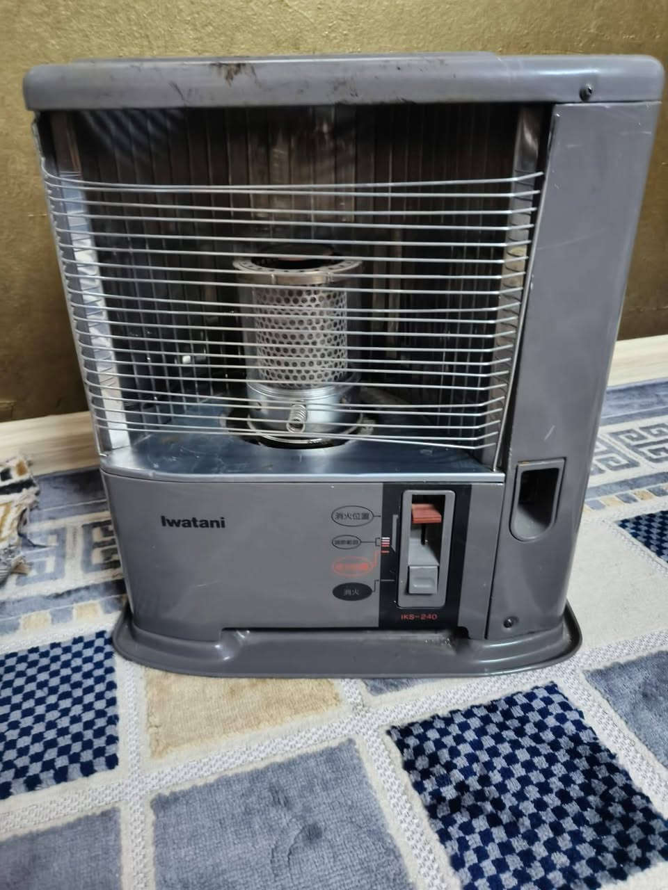 السلام عليكم صوبة نظيفة جدا ب٤٠الف 
رقمي*********** عنوان المحمودية
