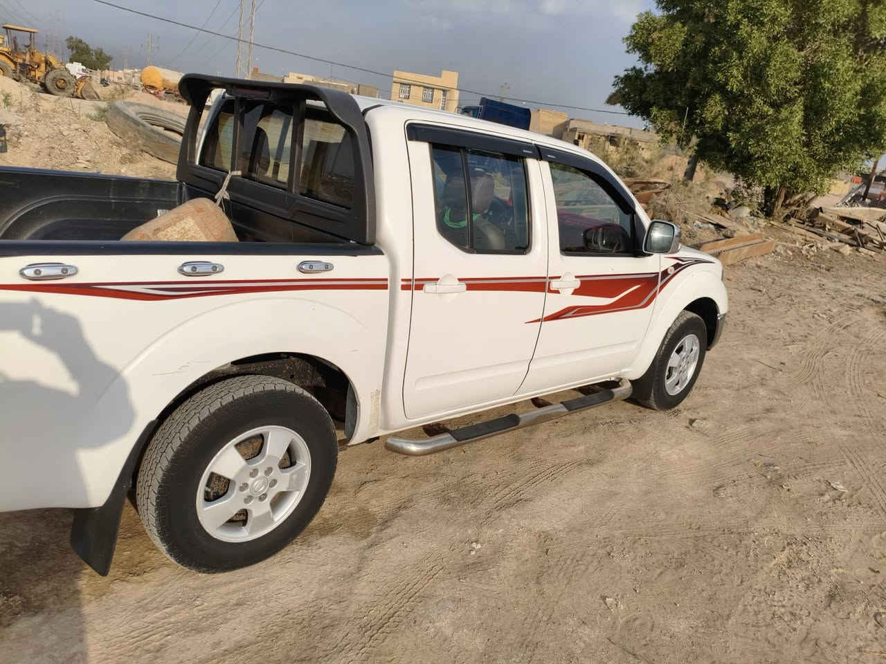 نيسان نيفارة  مديل 2012 مكفولة كفالة عامه العنوان المثنى قضاء الخضر اتصال على الرقم ***********  السعر 130 قفل
