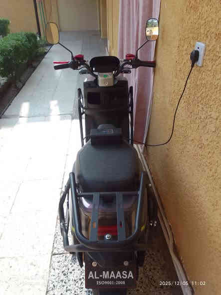 السلام عليكم دراجه للبيع سكنس الموديل 2024 نضيف بصاريات عل فحص كهربائيه كله شغاله  السعر 700 بيه مجال الرقم /*********** بي واساب
