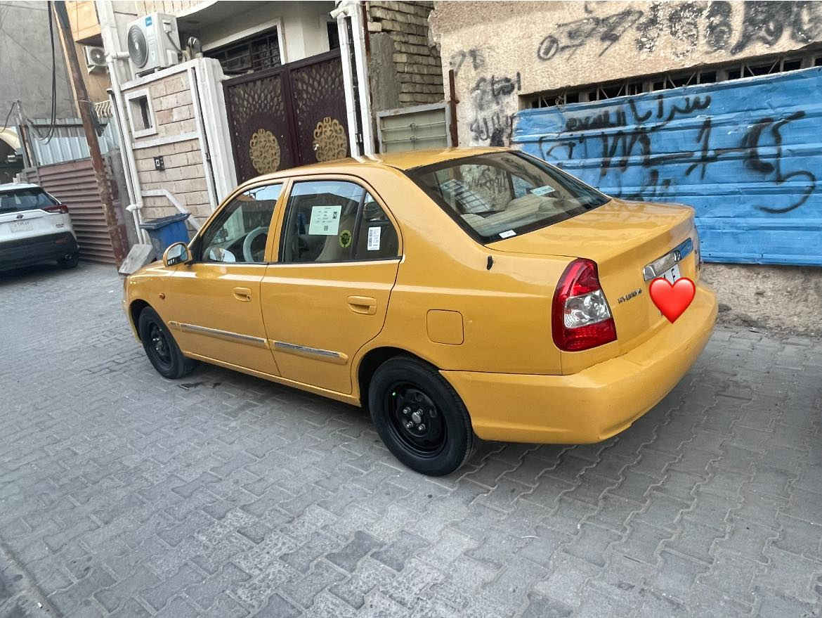 ‏سلام عليكم فيرنا 2014 سيارة باسمي ‏مكينة مقفولة كير مقفول ￼هيه غرامات كل مصفرة ‏تخم ‏ ‏تاير جديدة السعر 73وبي مجال بغداد ***********
