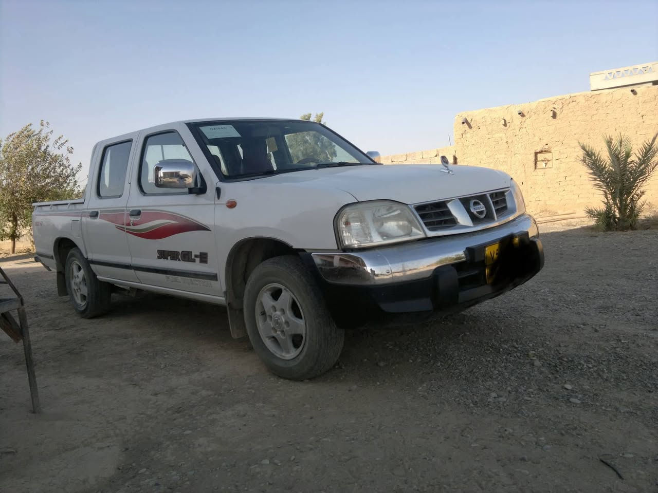 نيسان دبل قماره فول وتملتيك  ماخذها من لامزاد مكفوله سعرها 67 ورقه وترهم مراوس بكم دبل قماره تفاصيل ***********
