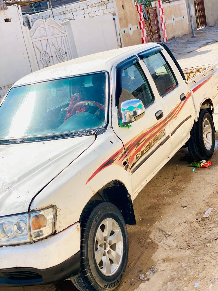 للبيع دير 2007اوراق منفيس 
مكفوله گير ومكينه واكسن 
حداديه جديده كربائيات تخم تاير
جاهزه السعر 16وبيها مجال
مكاني ناصريه قضاء الدوايه 
‏‪0774 216 8326‬‏
