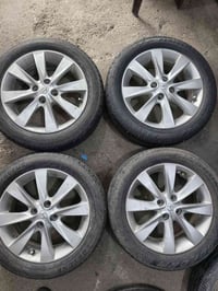 سلام وعليكم طخم ويل كب اكسنت مضلع حجم 16 لبيع او مراوس مع فرق  0751164...