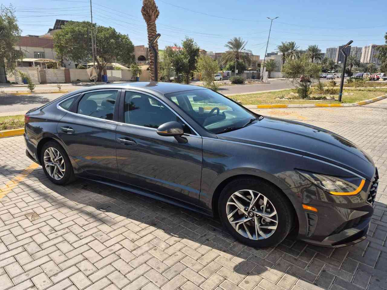 هيوندا سوناتا 2023 SEL
سياره مرقم جاهز تحويل وكاله مباشره
سياره بدون صبغ فقط مكانين بارد
جميع ايرباگات سليمه بلادى 💯
السعر : 159 مجال بسيط
مواصفات SEL 
گێر پیانو 🎹 
مكينة 2500 gdi
ماشية 50 الف ميل 
بصمة وتشغيل عن بعد 
كشن السايق كهرباء 
تدفئة بالكشنات 
جنطة ذكية 
رادار امامي وجانبي
تحديد مسار 
اتصال او واتساب: ‭***********‬
اتصال او واتساب: *********** اكر, نينوى
