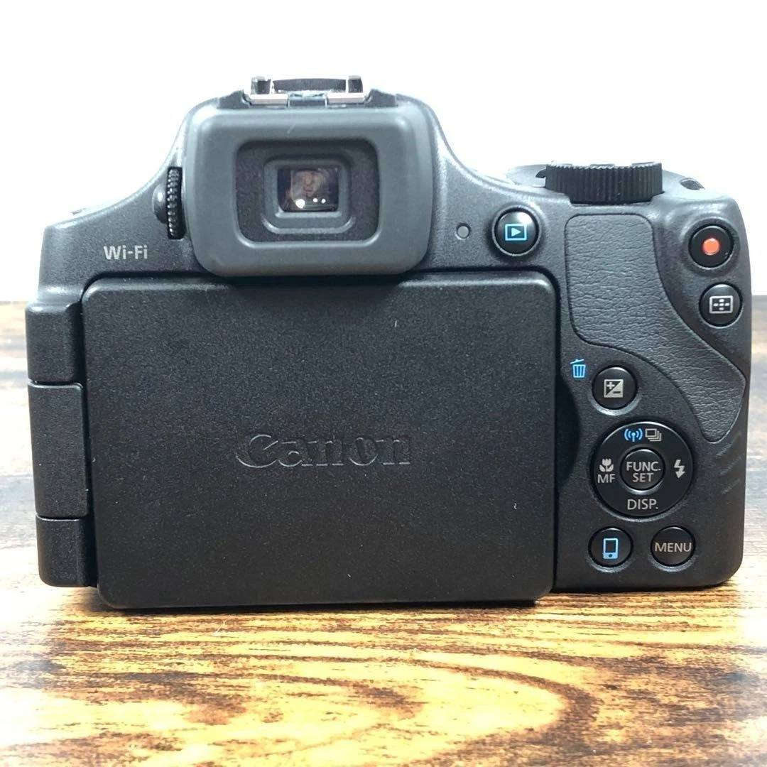 كاميرا canon sx60  زوووم قوي جدآ   و مواصفات قوية
الملحقات.  الشاحن  الذاكرة وشنته اصليه ذاكرة  موجود صور وفيديوهات من تصويرها  في التعليقات بسعر مغري جدا   الكام جديده  . لتواصل على الخاص او  0796277332 
المواصفات canon sx60! 
واي فاي لنقل الصور والفيديو
شاشه متحركه بأستطاعتك التصوير سلفي
الموقت الذاتي
مدخل بطاقة الذاكرة
مثبت الصورة
الإتصال بـ واي فاي
اقصى بيكسل بـ(ميجابيكسل)16.1 MP
ادنى طول للبعد البؤري بـ(ملم)21
اعلى بعد بوري بـ(ملم)1365
حجم شاشة ال سي دي بـ(البوصة)3 Inch
دقة عرض الفيديو بـ(ful hd دقه عاليه جدآ
أقصر سرعة لغمضات الكاميرا في الثانية15 sec
التكبير البصري65x
جودة الصورةميغابيكسل16.1 ميجابيكسل
التركيز ضبط تلقائي للصورة
فلاش الفلاش مدمج
مؤشرات العرض حجم الشاشة3 انش
وضعيات تصوير 
مدخل مايك.
16.1MP High Sensitivity CMOS SensorDIGIC 6 Image Processor65x Optical Zoom Lens21-1,365mm (35mm Equivalent)Full HD 60p Video & External Mic Input3.0" 922k-Dot Vari-Angle LCD922k-Dot Electronic ViewfinderHigh Speed AF System & RAW Image CaptureIntelligent IS & Zoom Framing AssistBuilt-In Wi-Fi Connectivity with NFC


**إذا كنت صاحب هذا الإعلان وتريد حذفه لأي سبب، رجاءا أرسل رسالة إلى الدعم الفني**