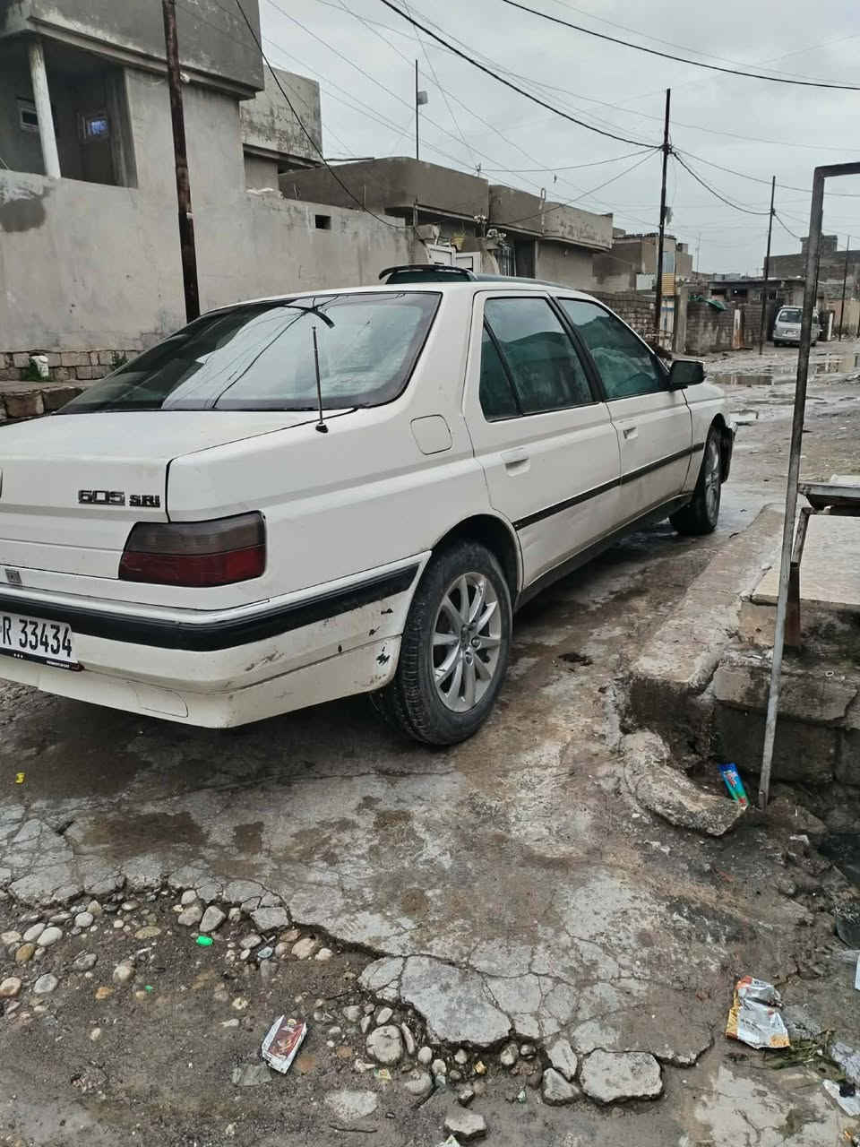 بيجو 605 محرك 4 بستن فول اتوماتيك جامات كهرب قفل مركزي كهربيات كلها شغاله صدر امامي خلفي جديد باتري جديد رقم جديد انكليزي بسمي  سنويه 31 شرط الوكاله والتحويل السعر 28 عنوان موصل حي صدام هاتف ***********
