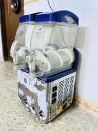 مكينة ازبري سلاش مستخدمة موسم واحد للبيع 07710835763