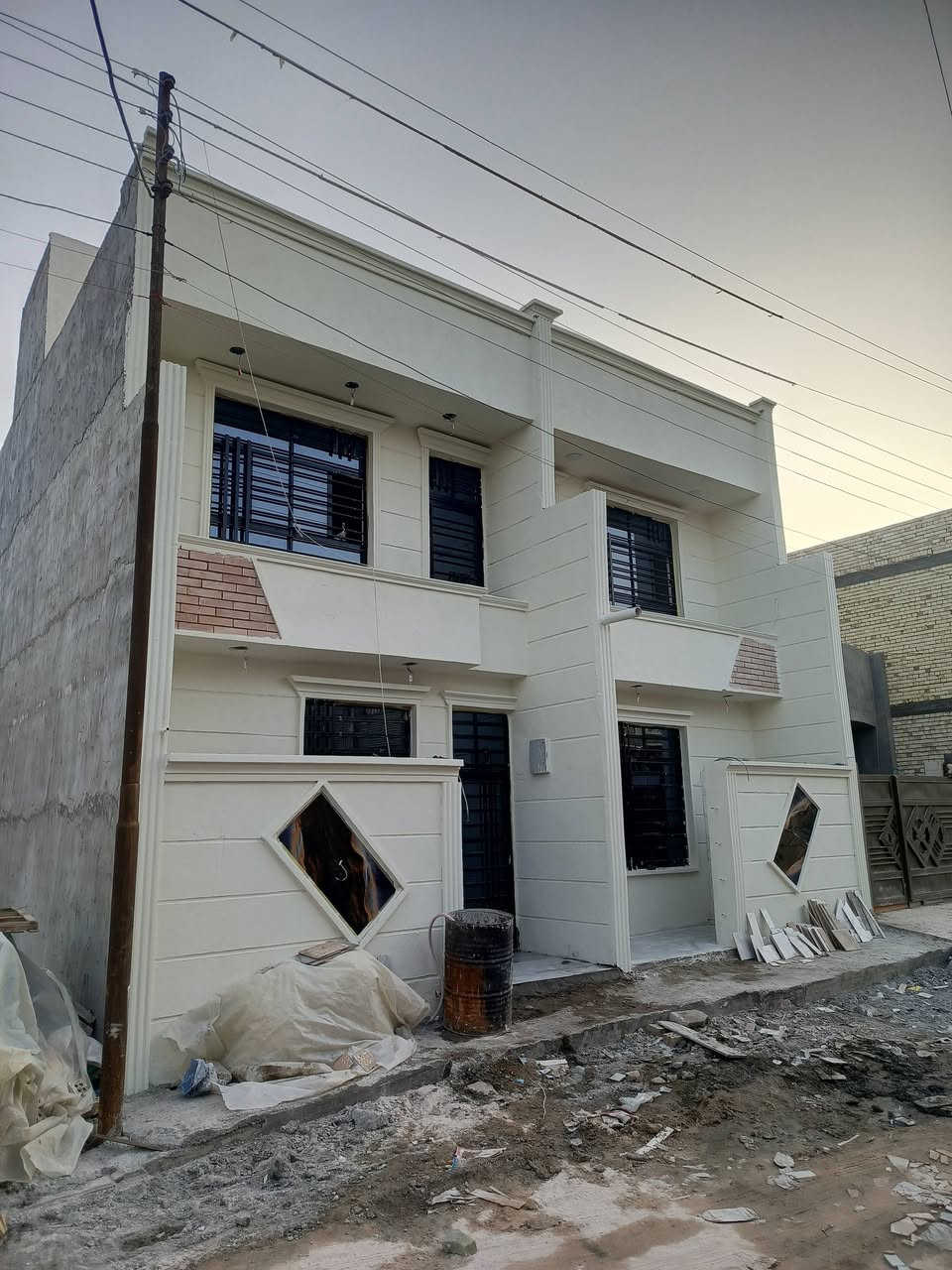 ***********
بغداد
