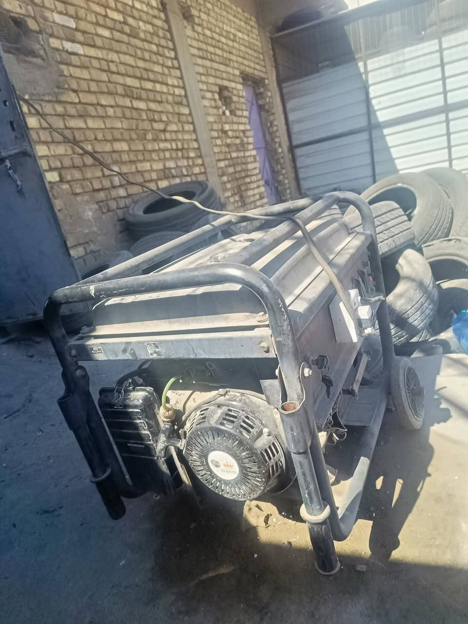 السلام عليكم
غراض محل كامل كلشي تعتازه موجود وكله شغال ع الفحص 
مكان نجف *********** واتساب موجود
