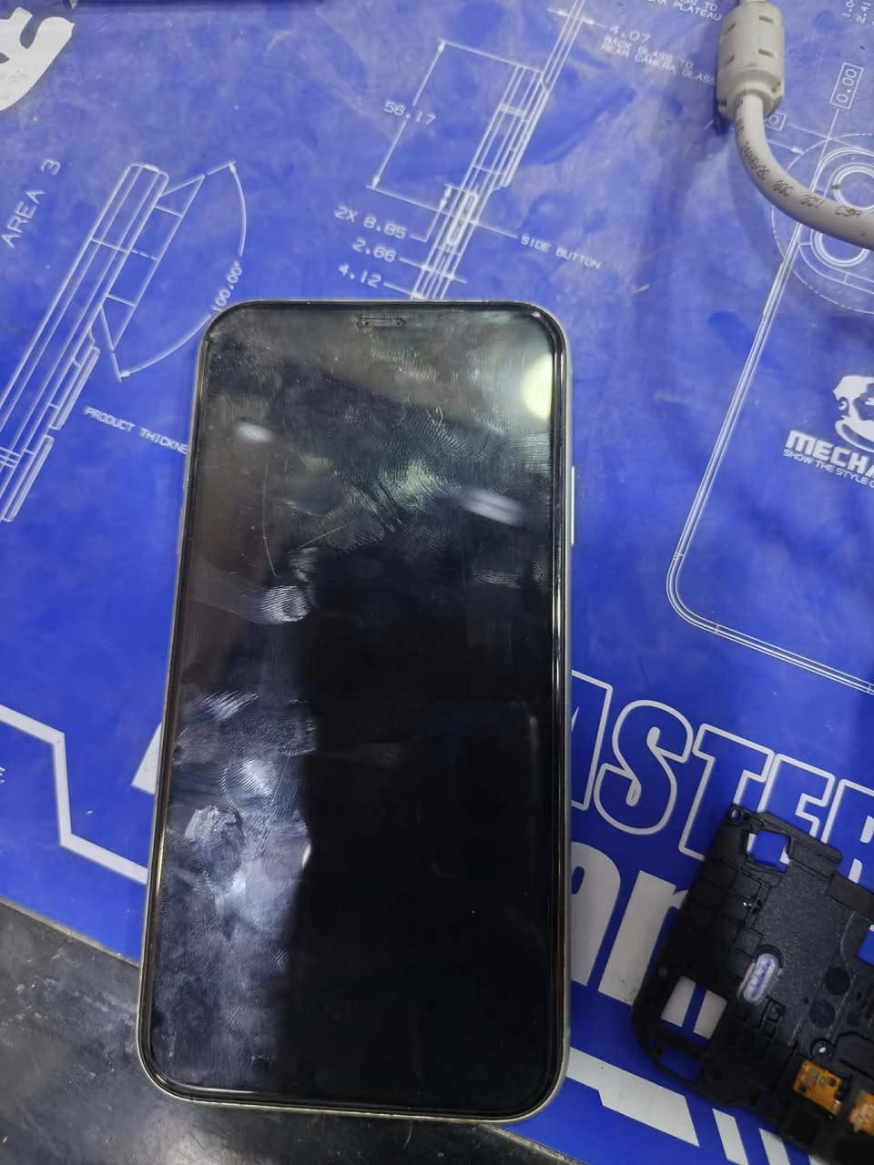 سلام عليكم آيفون ١١عادي
الجهاز كلش  نضيف ما مفتوح شرط 
بطاريه ٧٧ جهاز كلش نضيف
السعر ٢٢٥الف وبي مجال 
لل شراي فقط
مكاني ناصريه سوگ الشيوخ


**إذا كنت صاحب هذا الإعلان وتريد حذفه لأي سبب، رجاءا أرسل رسالة إلى الدعم الفني**