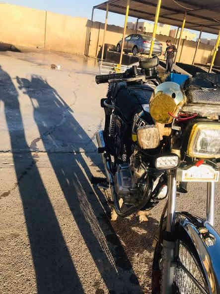 موديل23
تايكر محرك ما مفتوح شرط كهربائيّته شغاله نشاط معدل فول بك لايت اشاير امامي وخلفي لايت شغال كله شغال السعر 550 بي مجال رقم تواصل ***********
