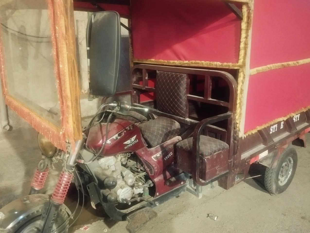 اسلام عليكم ستوته كامله وشغاله للبيع العنوان بغداد الحريه ***********
