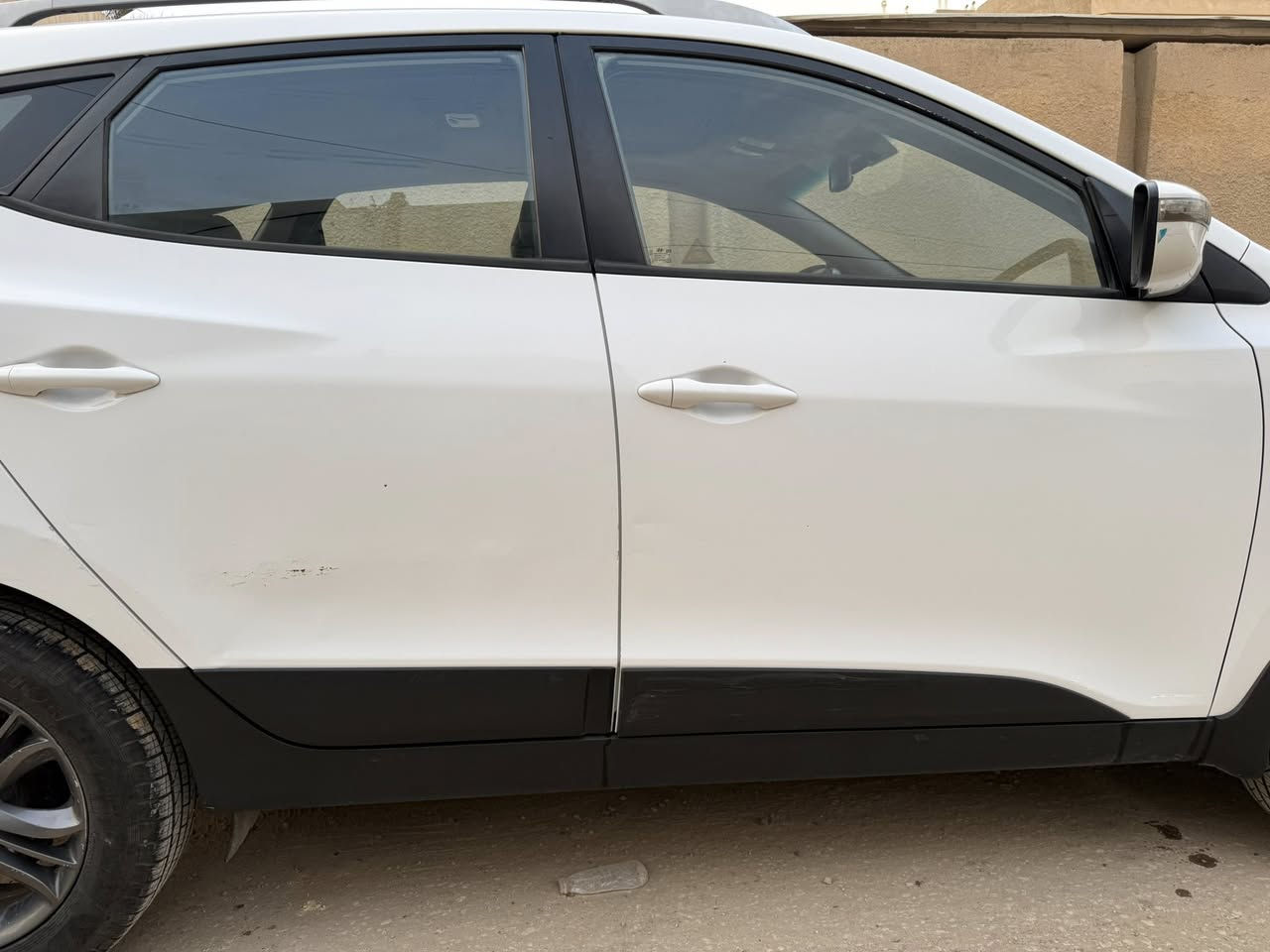 السلام عليكم
للبيع فقط لا مراوس ولا بالاقساط
توسان ٢٠١٥ خليجي مكفوله من الصبغ
مكينه ٢٠٠٠ دوش
تبريد ثلج قطعتين 
عداد المسافه ١٣٩٠٠٠km
بيها رصعات وخدوش وتكحيل وبارد موضح بالسونار
السعر ١٥٥ ورقه
مكاني بابل حله  للاستفسار اكثر الاتصال على الرقم
***********
