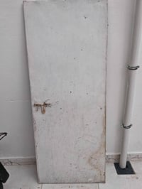 07731717075  متاح باب للبيع حديد قيم بما يرضي الله و أخذها فقط صبغ يري...