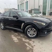 سياره نيسان انفنتي فئة FX35 مديل 2009 اسود  مكفوله من الضربه القويه وا...