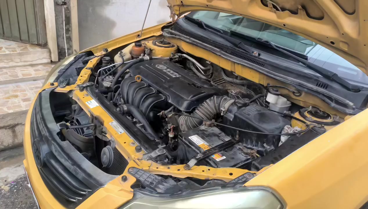 بي واي دي جي ٣ / ٢٠١٣
محرك و گير كورلا بيكاتشو ١٨٠٠ 
سيارة ب اسمنا سنوية الى  ٢٩  انلگليزي بسنوية لكن لوحات قديم يعني تحتاج تبديل لوحات فقط 
هيأة غرامات صفر تأخذ صافي 
سعر ٦٠ ورقة 
***********
