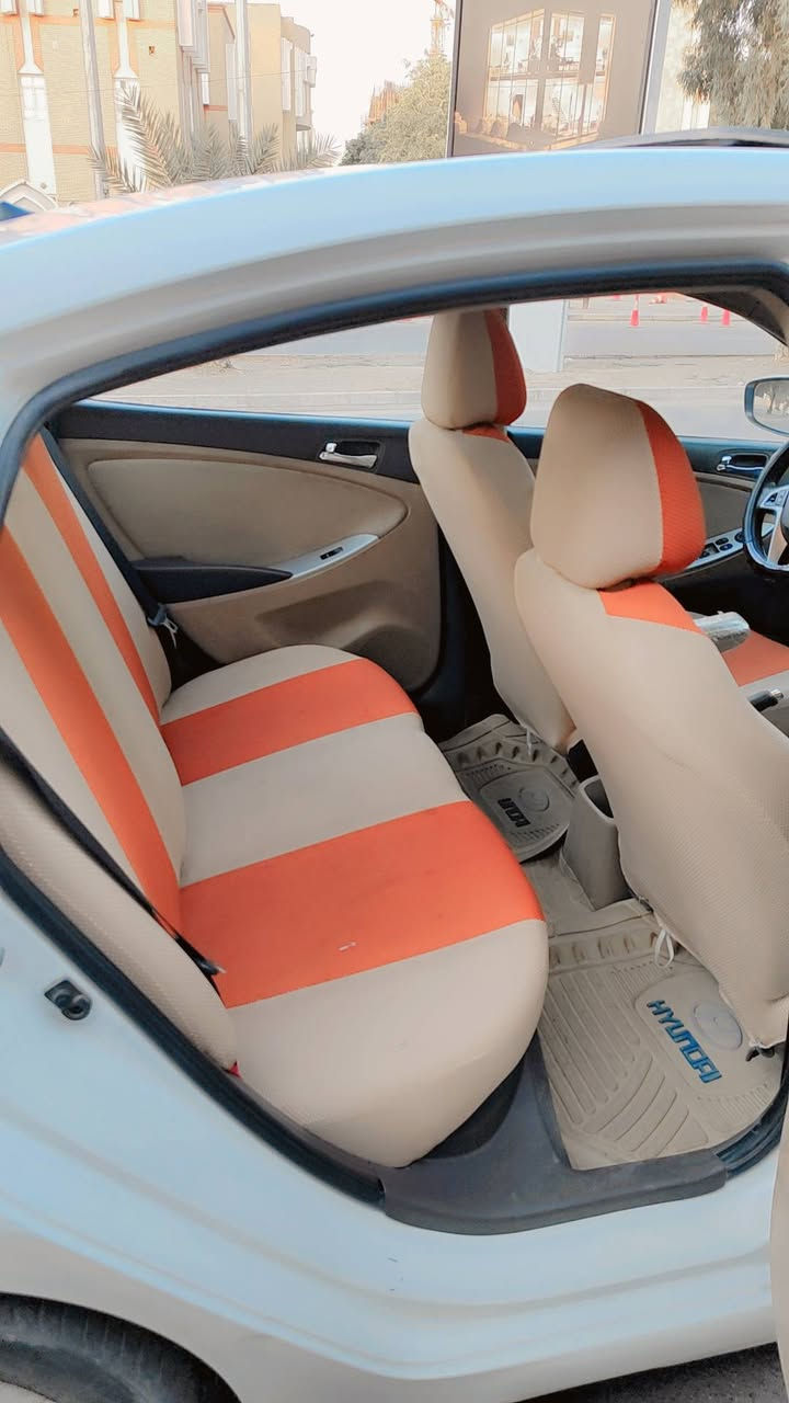 السلام عليكم اخويه عندي اكسنت
للبيع ولمراوس اب ألنتره
 موديل 2015 محرك 1600 خليجي
تحكم + فتحه سقف + اشاير بالمري
تدفئه تبريد فول 👉
كفاله عامه بس بيها طخه بسيطه بالجاملغ الامامي
السياره نظيفه كلش
السعر 116 وبيها مجال
مكان السياره نجف
***********
