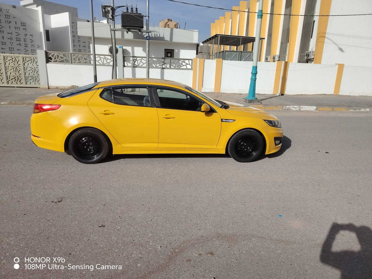 السلام عليكم ورحمة الله وبركاته وبتيمة البيع موديل ١٢ خليجي مكينة ٢٠٠٠ ٤حساست سنوية ٢٧ مكينة كير حدادية تبرية تخم تاير جاهزة من كلشي السعر ١٠٦ مكانهة السماوة *********** واني خادم السيارة بسمي  وكلشي واضح
