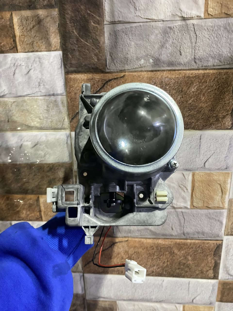 سلام عليكم
للبيع زوج عدسات مال سوناتا شكل 2015 و16و17 شغالات زنون ابيض على اصفر يعني شمسي بلادي كاملات اهنه والمحولات مكاني بصره قضاء الفاو للشراي يدخل خاص  
***********
واشحنهن اله اذا مكانه بعيد
