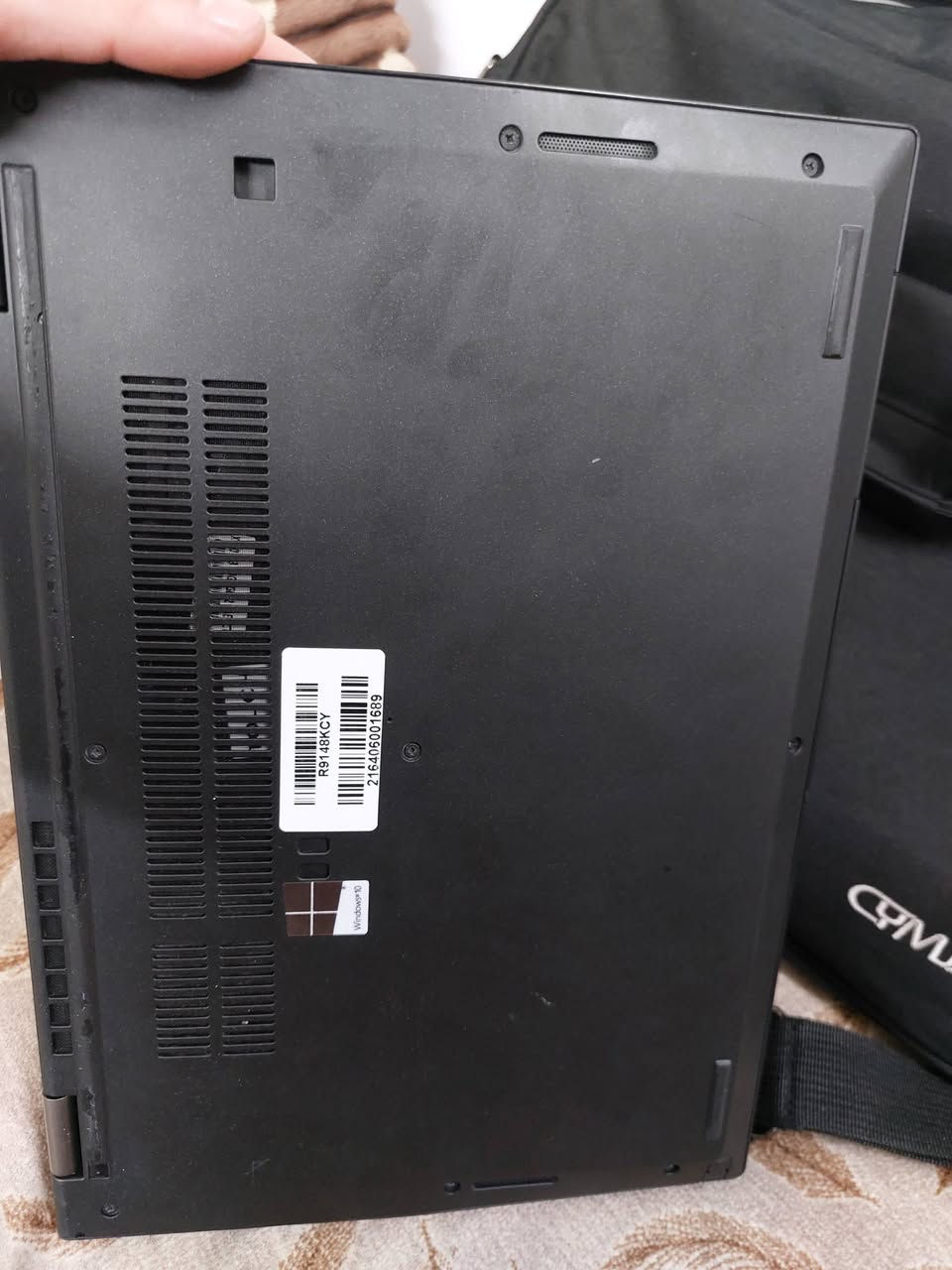 Lenovo L13
جامتا و شەحنی تایبەت، زۆر خاوێن وەک نوێ.
بۆ کڕین نامە بنێرن.
Intel Core i5-1135G7 (11th Gen).
RAM: 16GB DDR4 (soldered, non-upgradable).
Storage: 256GB NVMe M.2 SSD.
Display: 13.3-inch options ranging from HD to FHD (1920×1080) IPS, with touch capabilities available on Yoga models.
Graphics: Integrated Intel Iris Xe. GraphicsWeight: ~1.38 kg (3.04 lbs) standard, ~1.41 kg (3.1 lbs) for the YogaBattery. 
Life: Typically spans 5 to 8 hours depending on usage.
Connectivity: Wi-Fi 6, Thunderbolt 4 / USB4, USB-A, HDMI 2.0, and a MicroSD slot.


**إذا كنت صاحب هذا الإعلان وتريد حذفه لأي سبب، رجاءا أرسل رسالة إلى الدعم الفني**