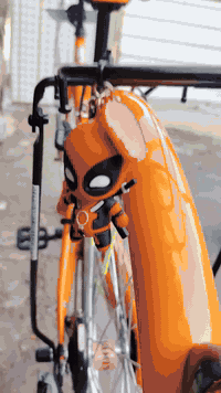 سلام عليكم بايسكل البيع مكاني بغداد البايسكل بعده جديد والله معوز وريد ابيع سعر 135 وبي مجال شي قليل ***********
