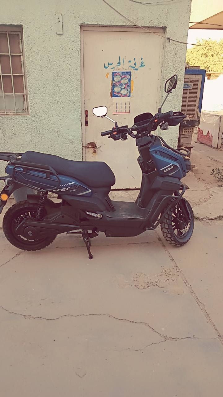 السلام عليكم للبيع دراجه شحن جديده نوع اباجي مصارلهه عشره ايام من ماخذه الشراي يتصل مكاني البياع ***********
