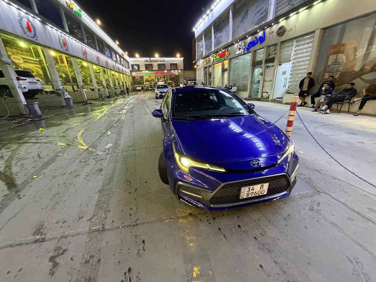 السلام عليكم كورلا موديل 23 SE فول مواصفات
فتحة سقف 
شفتات
رادار خلفي امامي
وبعد هواي بيها مواصفات
صور الحادث مرفقة مع الصور
ماشية 102 كيلو
بأسمي تحويل ثاني يوم
السيارة تجي تشوفها بعينك يلا نسولف 
السعر 130 بيها مجال قليل عنوان بصره التنومة
التواصل ***********
