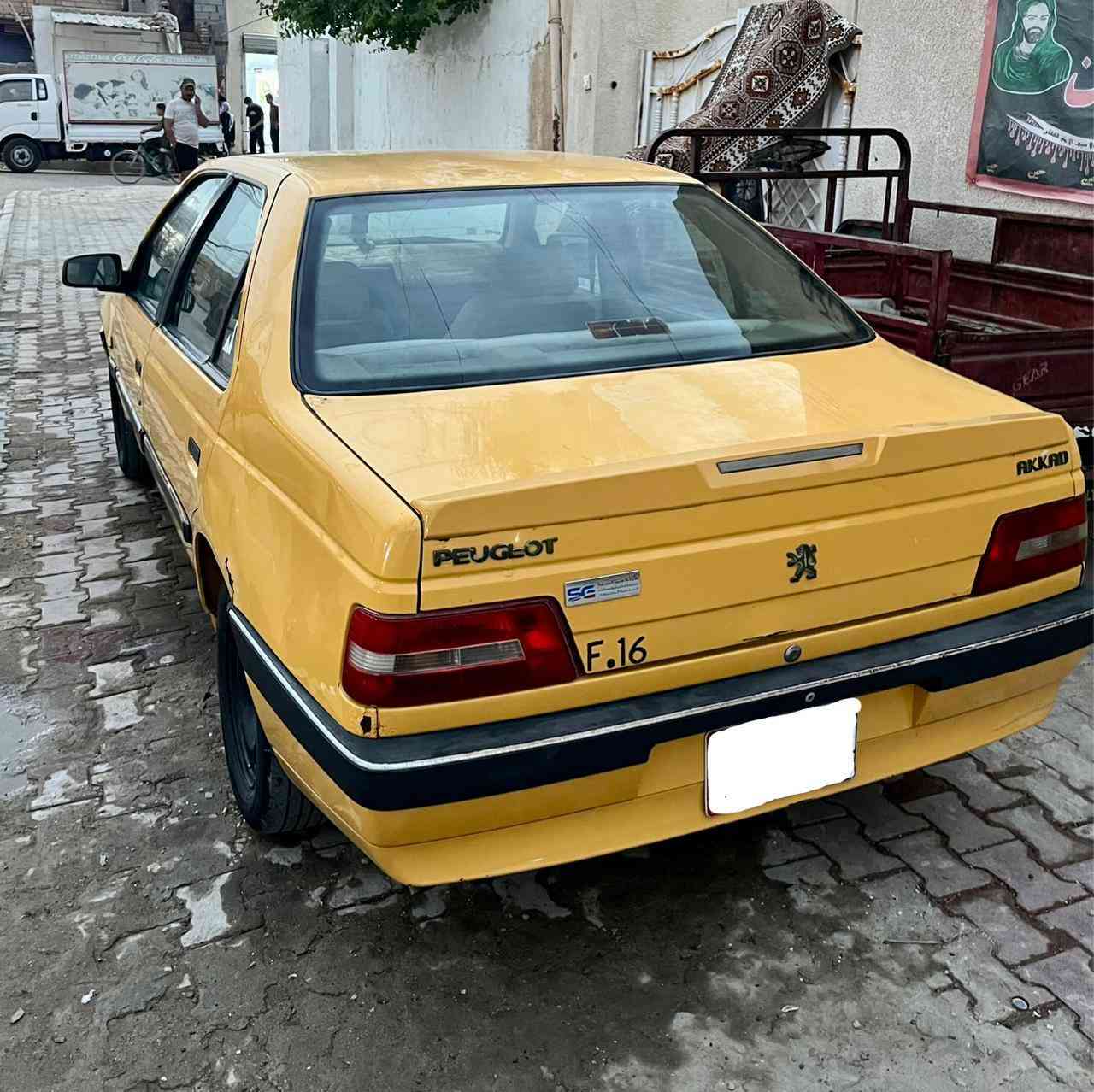 بيجو لميس 2016 باسمي مكفوله من الضربه والصبغ كير مكينه مكفوله فقط بيه خياس قليل السعر 44 وبي.مجال *********** ميسان العماره
