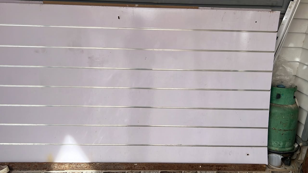 اغراض محل للبيع فولتاج ابو عشرين وبراد ومنزع  ورفوف للاستفسار الاتصال ع الرقم  ‭٠٧٧٠ ٨٣٦ ٧٦٥٦‬ الخاص مغلق
